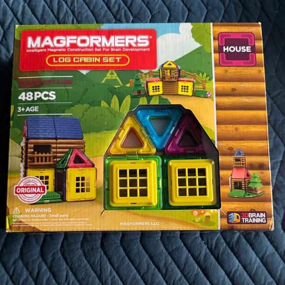 Magformers Log Cabin Building Set - Vibrant Magnetic Blocks - Picture 1 of 3